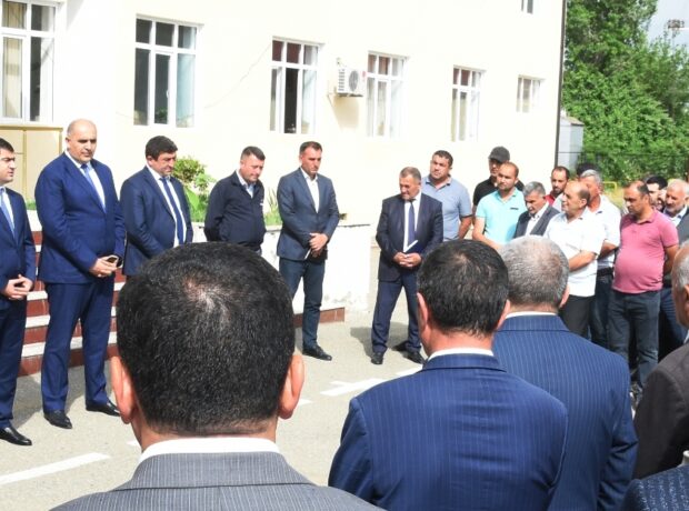 image-agstafa-eynalli-kendi-1