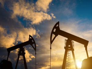 image-oil-pump-on-a-sunset-background-world-oil-industry
