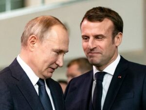 image-752x395-putin-gorusmesi-oncesi-macrona-soguk-dus-gerilim-suruyor-1644239244808