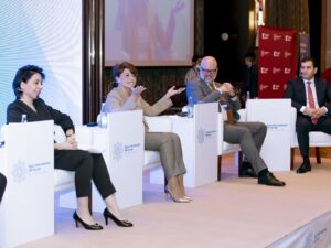 image-azercell-at-hr-conference
