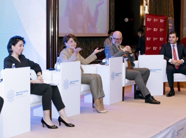 image-azercell-at-hr-conference