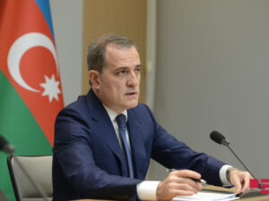 image-6229aeba312d76229aeba312d81646898874a32559b62cc64def5faab7f62e9bebb9