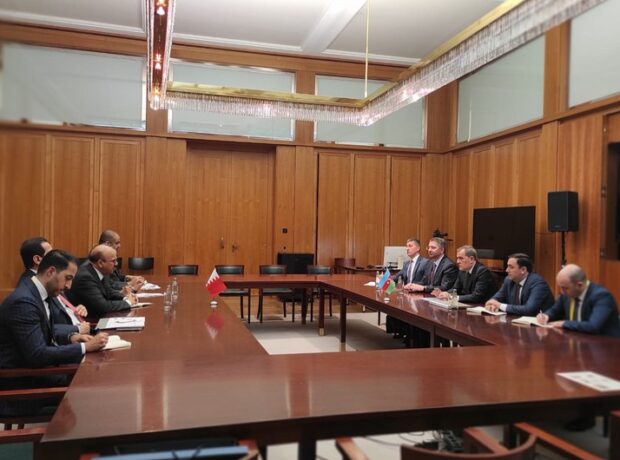 image-a4276f39-e9d2-33a1-a6bb-6a6248ff5746_850