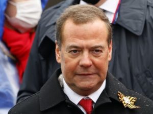 image-1669283838_b7d3ef5-medvedev