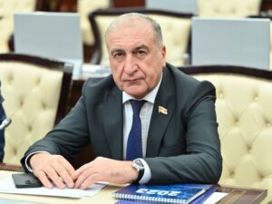 image-1672382391_iqbal-memmedov-meclisde