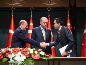 image-son-dakika-2023-yili-asgari-ucreti-8-bin-506-tl-15510833_2057_m