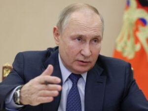 image-putin-1-775x517
