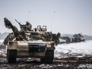 image-tank-1-696x465
