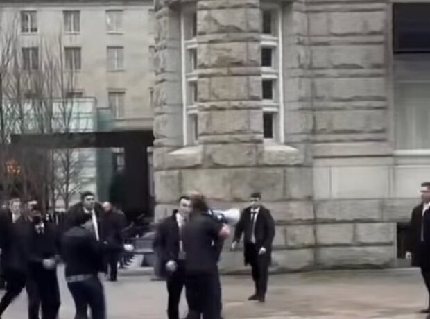 image-637992458_10241697561278811_8389886479834579772_n